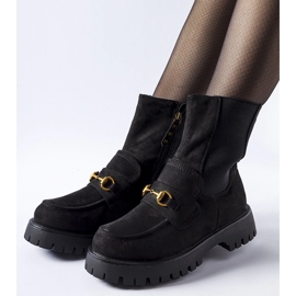 Crne izolirane čizme s Overlook kopčom crno 1