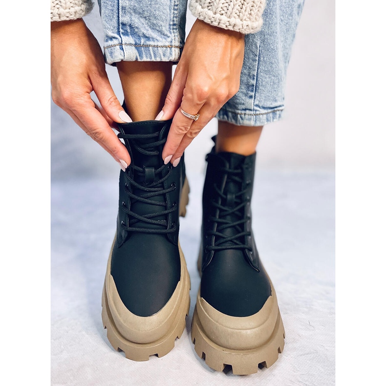 Črne čizme Toma Black crna 1