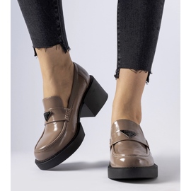 Smeđe lakirane mokasinke iz Hobbsa smeđa 1