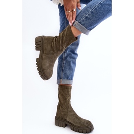 Radničke natikače na ravnu petu, zelene Divella zelena 2