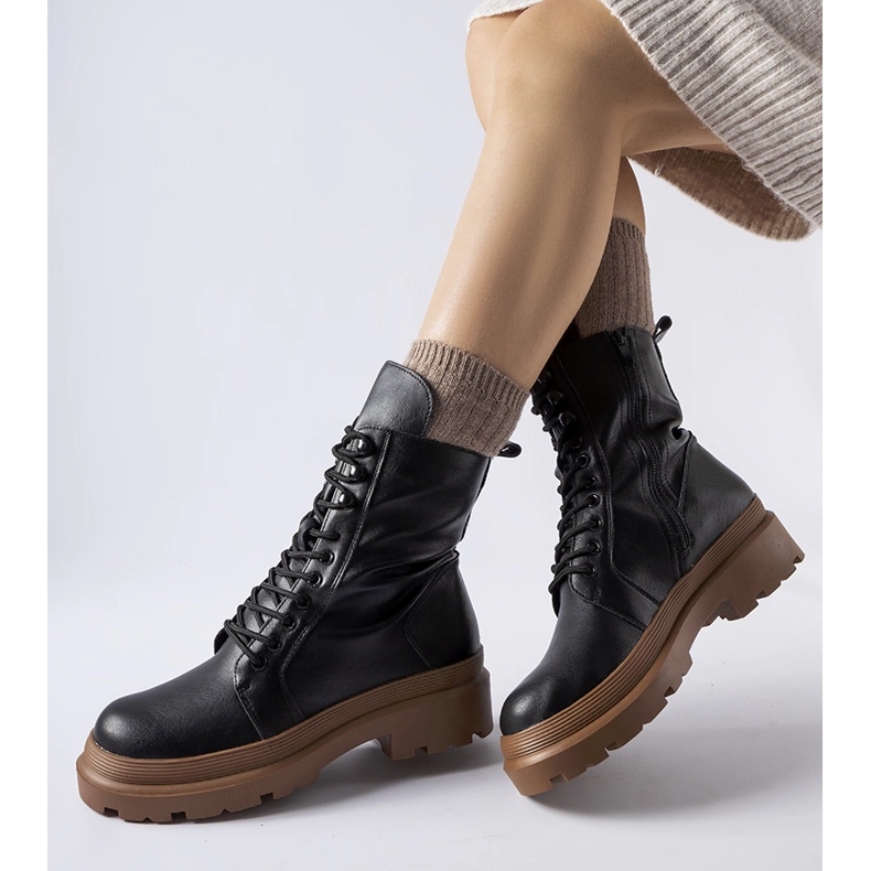 Crne tenisice sa šarenim Quennie potplatom crno 1