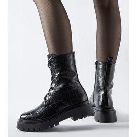 Crne patentirane čizme Cressac crna 1