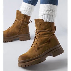 Smeđe čizme s izlizanim vrhom iz Vadnaisa smeđa 1