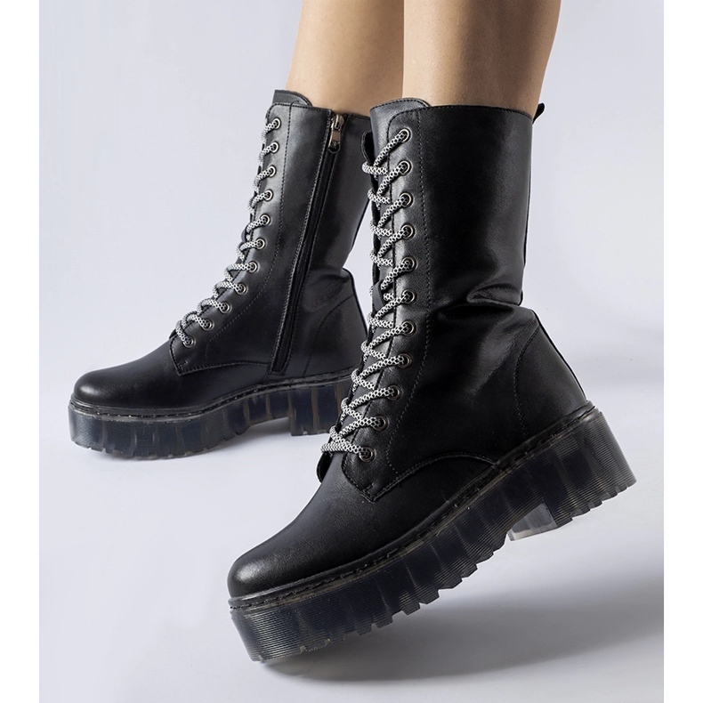 Crne patentirane izolirane čizme Middletown crna 1