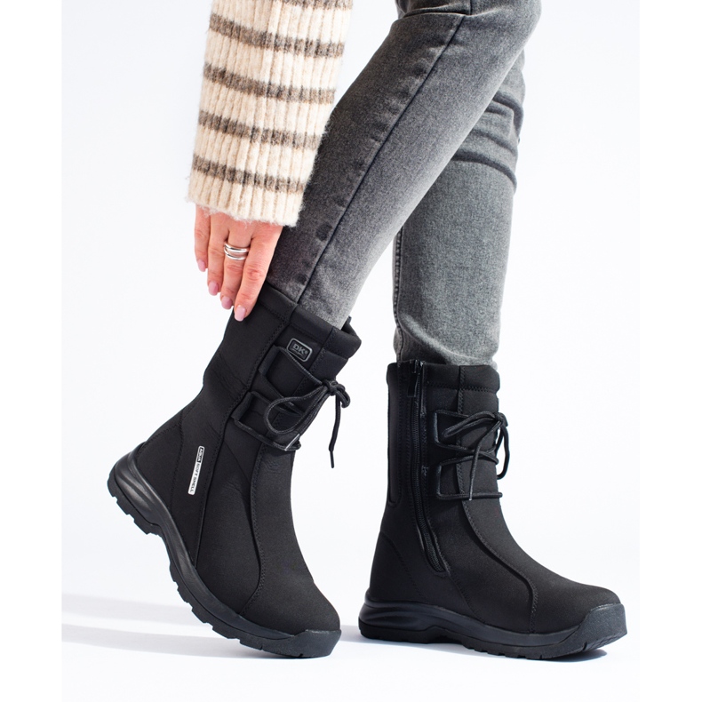 Ženske trekking cipele uz DK bundu crno 1