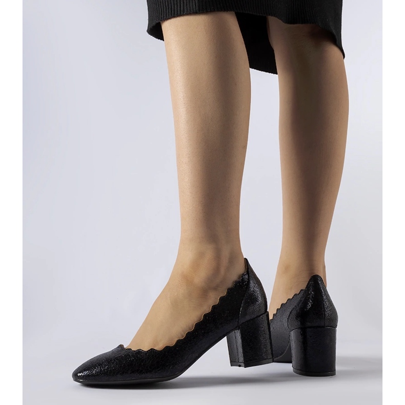 Crne Remanzacco cipele s visokom petom crna 1