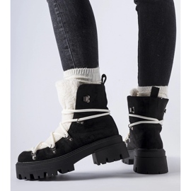 Crne radničke čizme s ukrasnim jezikom iz Perugie crno 1