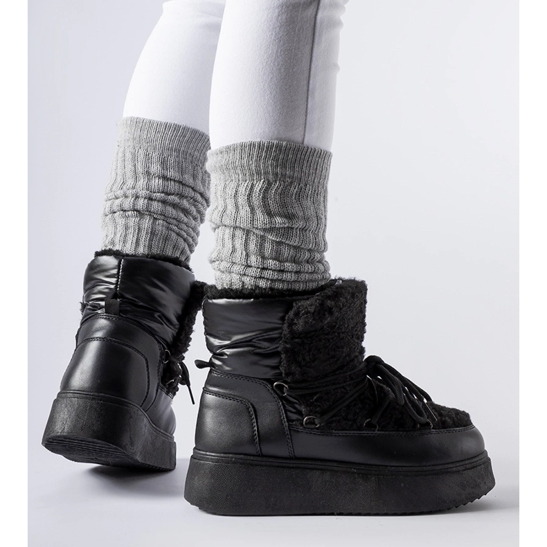 Crne čizme za snijeg na masivnoj Elvio platformi crna 1