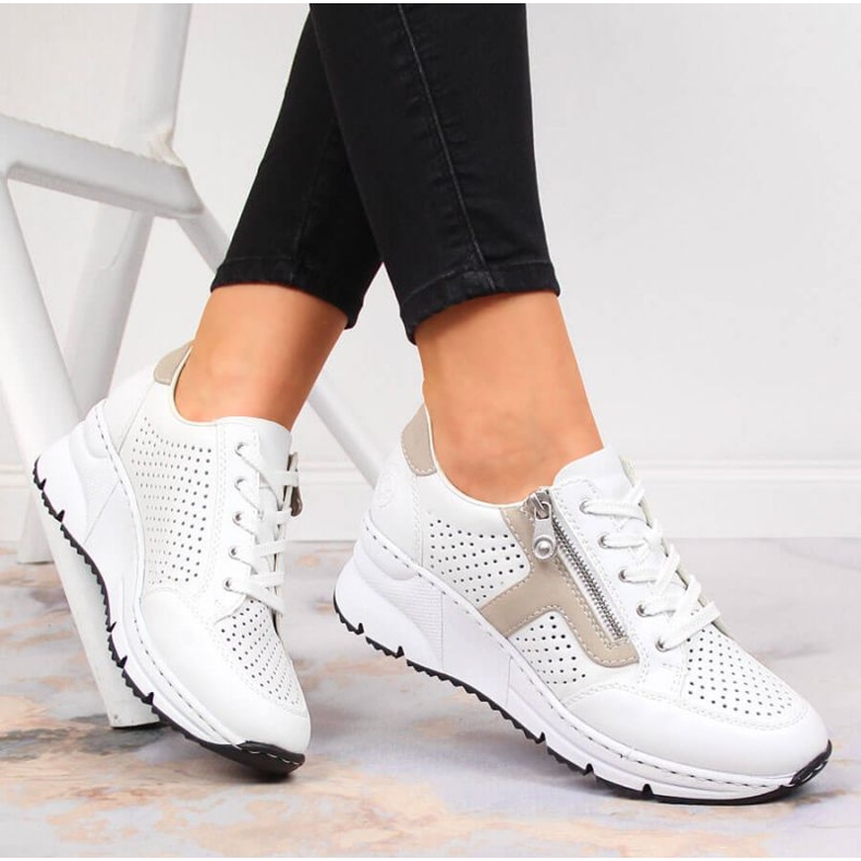 Rieker W N6304-80 bijele kožne cipele na wedges bijela 2