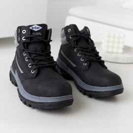 Crne visoke čizme Lee Cooper LCJ-22-01-1374L crna 1