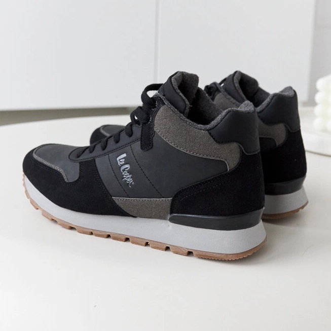 Crne Lee Cooper LCJ-23-31-3066M tenisice crno 1