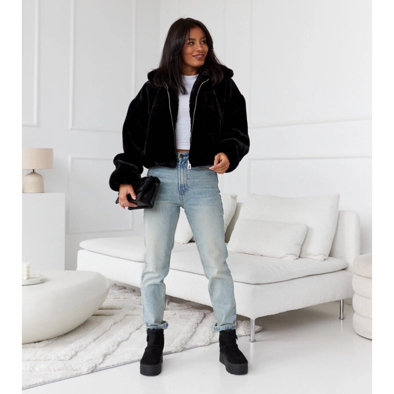 Crne kratke izolirane čizme za snijeg od Casimira crna 1