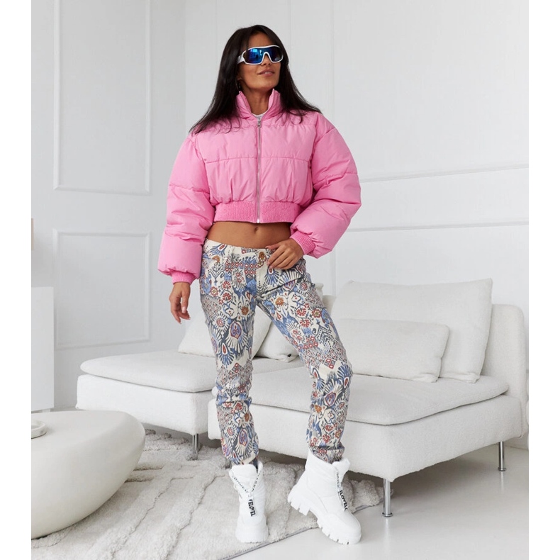 Bijele izolirane čizme za snijeg s natpisom Eulalia bijela 1