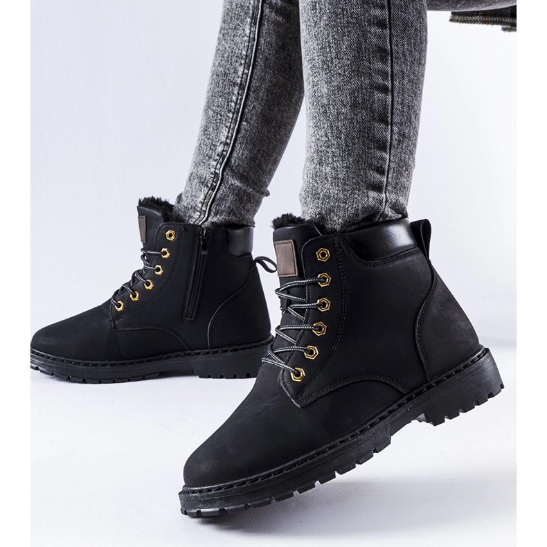 Crni izolirani klasični Leonardo radnici crna 1