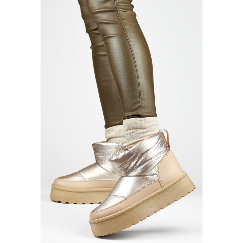 Ženske zimske čizme za snijeg s platformom bež 1