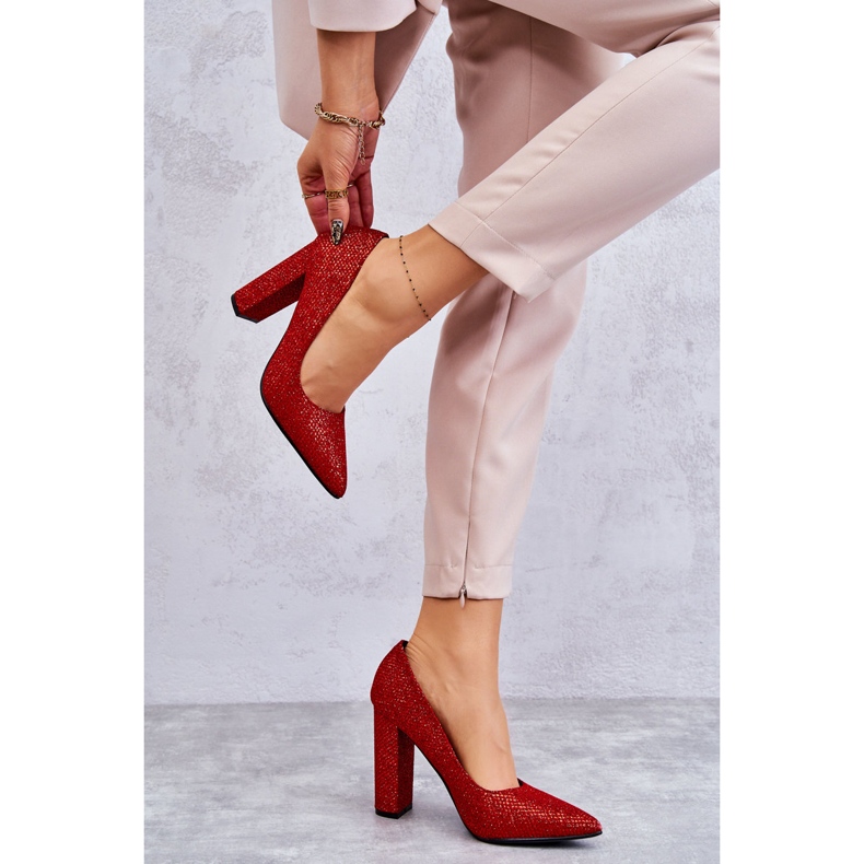 Sjajne svjetlucave crvene cipele na visoku petu crvena 2