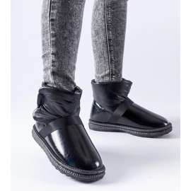 Crne sjajne kratke čizme za snijeg Delaune crno 1