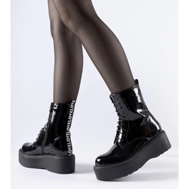 Crni patentni radnici na platformi Leos crno 1