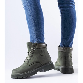 Zeleni izolirani klasični Bentley radnici zelena 1