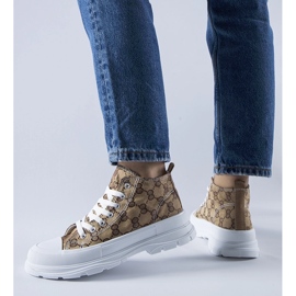 Smeđe tenisice ukrašene monogramom Terenzio bež 1