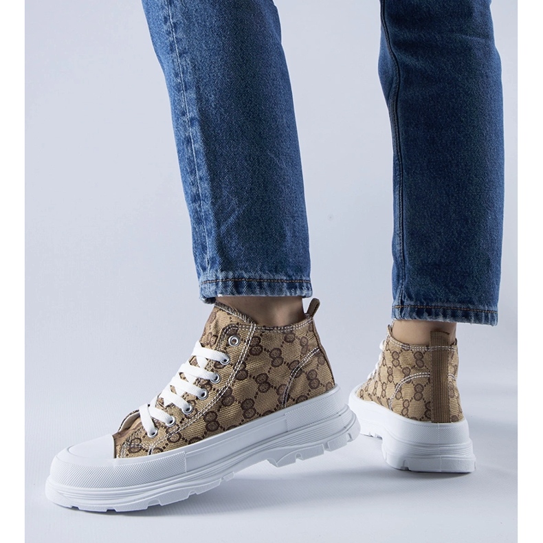 Smeđe tenisice ukrašene monogramom Terenzio bež 1