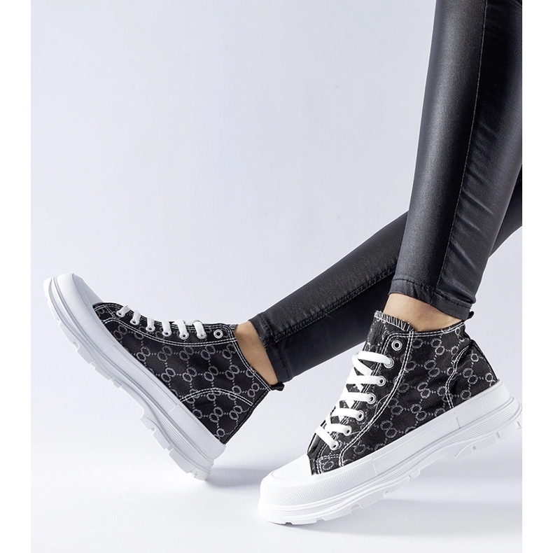 Crne tenisice ukrašene monogramom Terenzio crna 1