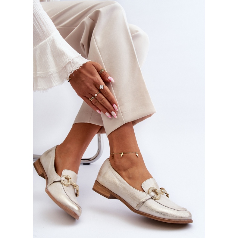 Zazoo 2880 Ženske kožne mokasine sa zlatnim ukrasima 1