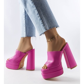 Ružičaste visoke potpetice iz Mertzona ružičasta 1