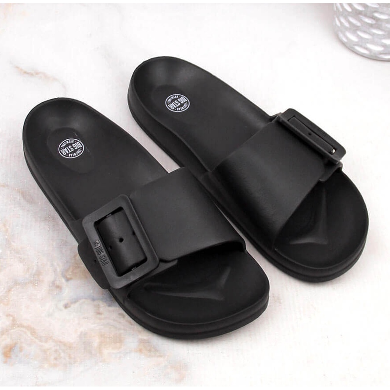 Ženske crne pjenaste papuče za plažu Big Star FF274A389 crno 1