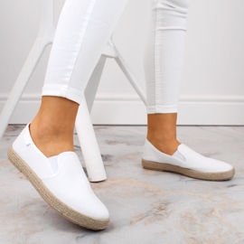 Ženske slip-on espadrile bijele Big Star DD274015 bijela 2