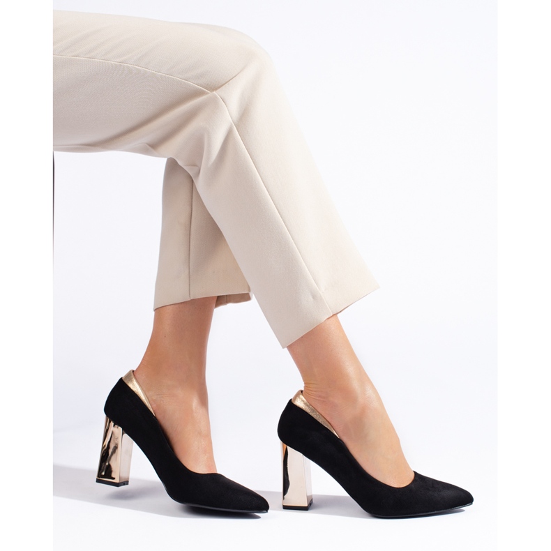 Crne antilop pumpe na stupu crno 2