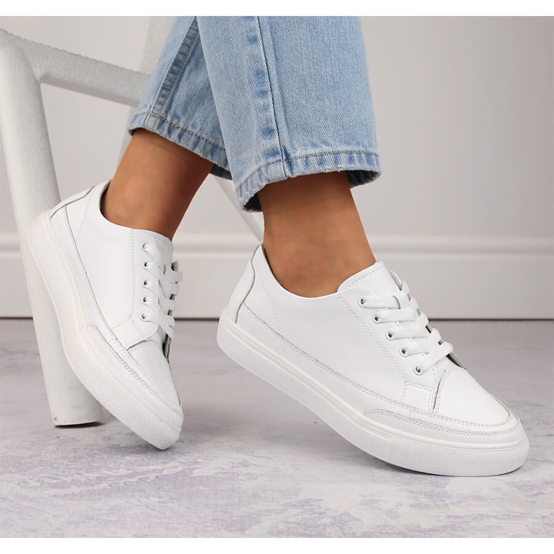 Ženske kožne sportske cipele bijele boje Sergio Leone SP016 bijela 1