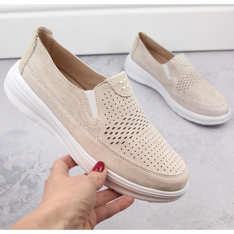 Kožne ženske ažur sportske natikače T.Sokolski 278 siva 1