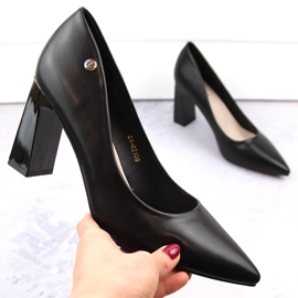 Ženske salonke na ukrasnu petu, crne, Vinceza 62106 crno 1