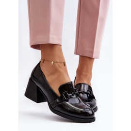 Vinceza Crne lakirane cipele na visoku petu Nireva crno 1