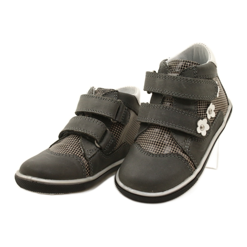 Kožne cipele za djevojke s bijelim cvjetovima 91904 Grey Bartek siva 3