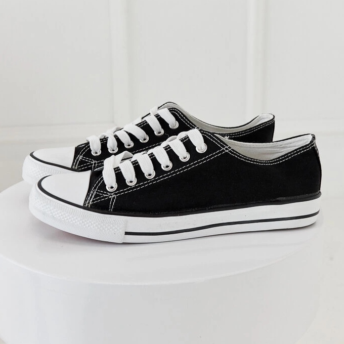 Roope crne muške tenisice crna 1