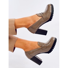 Jeffis kaki lakirane mokasinke na petu bež 2