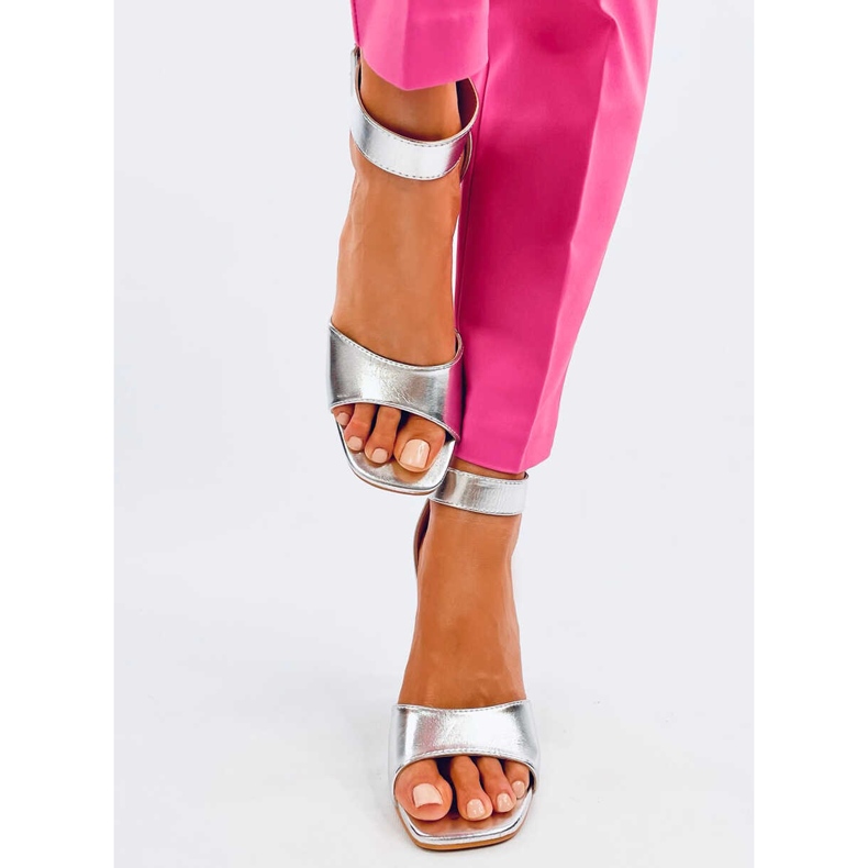 Ellen Silver sandale na petu s remenom srebro 1