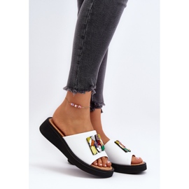 Vinceza Ženske kožne japanke s bijelim Asames ukrasom bijela 2