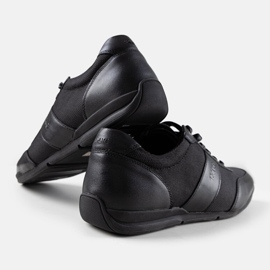 Crne muške tenisice GOE NN1N4004 crno 1