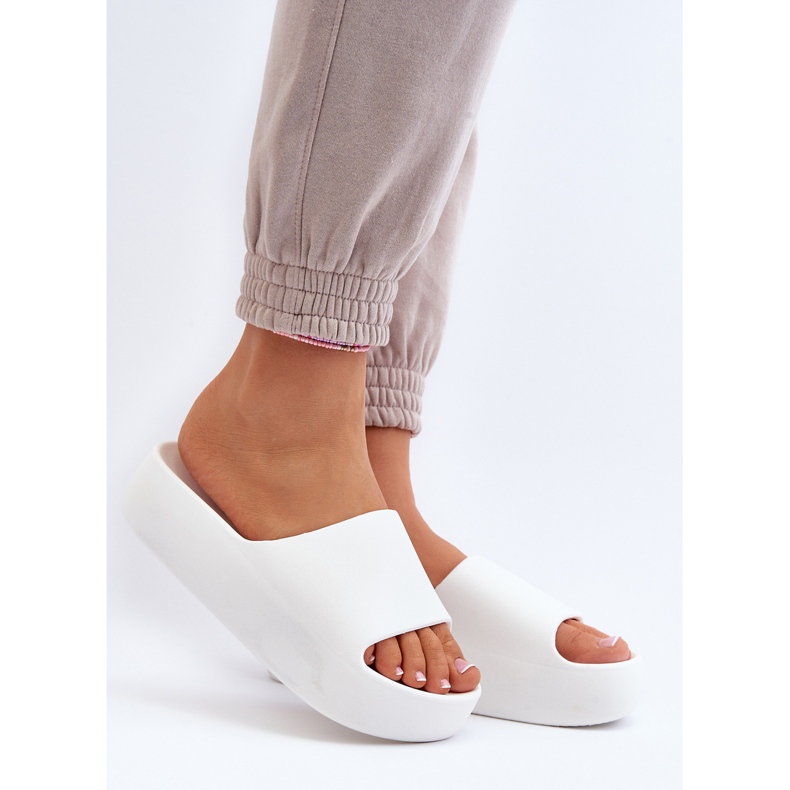 Ženske japanke s debelim potplatom, bijela Oreithano 2