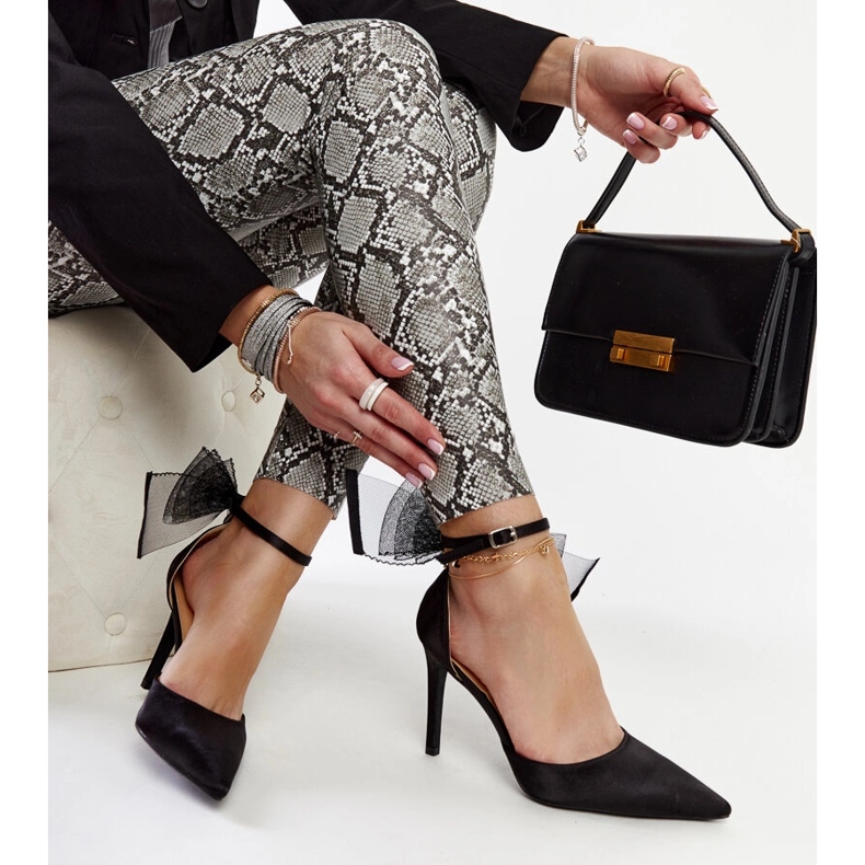 Ilaysa crne visoke pete s mašnom crna 1