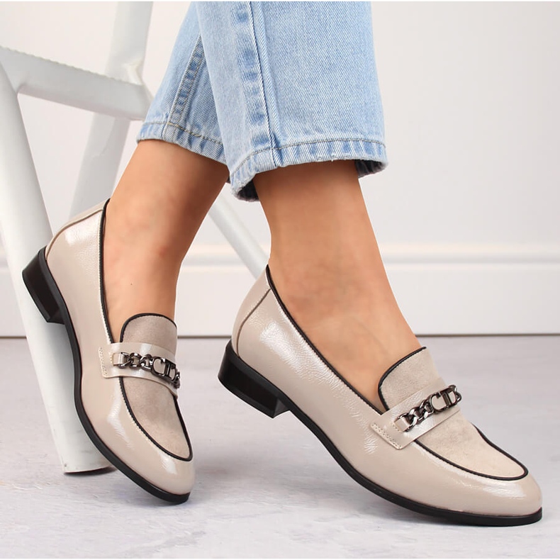 Ženske lakirane cipele s niskom petom, bež, Potocki SZ12309 1