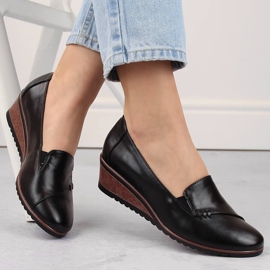 Ženske crne natikače na wedges Potocki SZ12345 crna 1