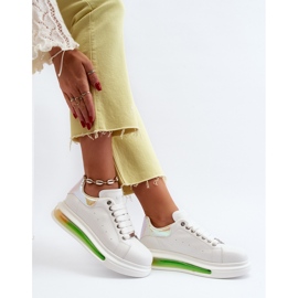 Ženske kožne tenisice GOE NN2N4029 Bijele bijela 1