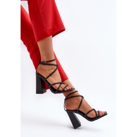 Moderne crne Josette sandale na visoku petu crna 1