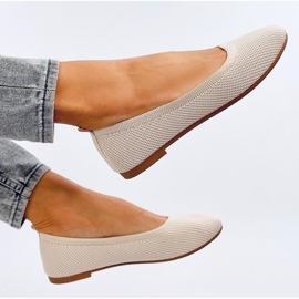 Cavaday Beige balerinke s čarapama bež 1