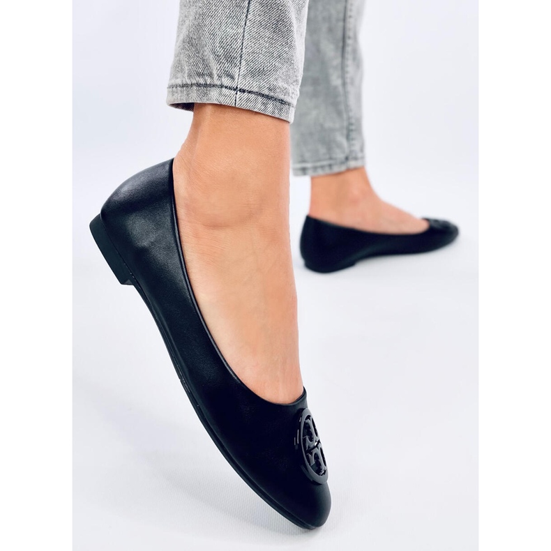 Elegantne balerinke Irvina Black crno 2