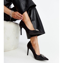 Crne štikle sa ukrasnom mašnom Natasa crno 1